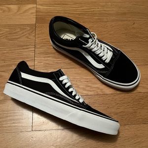 Vans Old Skool Shoe